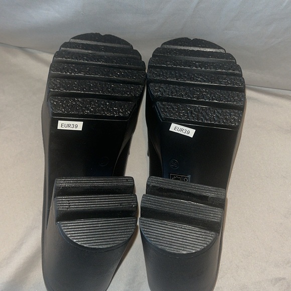Y2K Look Unbranded Mary Jane 5” Pumps in black faux leather Euro Size 39 - Picture 6 of 9